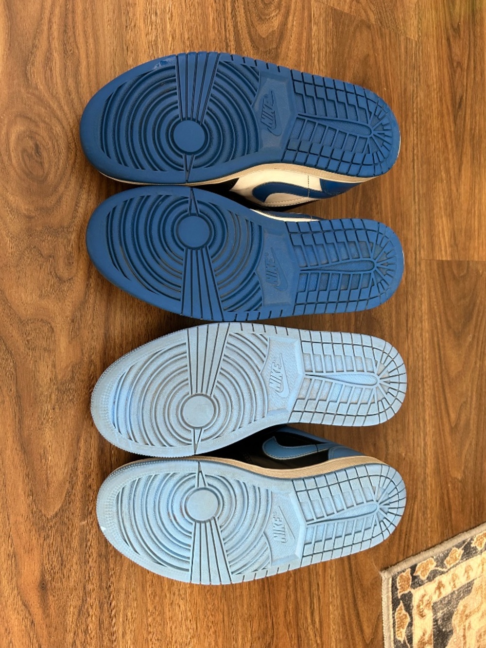 Men’s Jordan Sneakers - Picture 6 of 9
